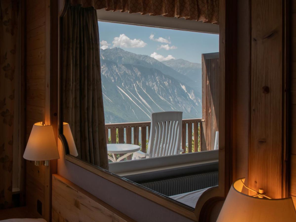 Hotel-Restaurant Le Mont Paisible, Crans-Montana Ngoại thất bức ảnh