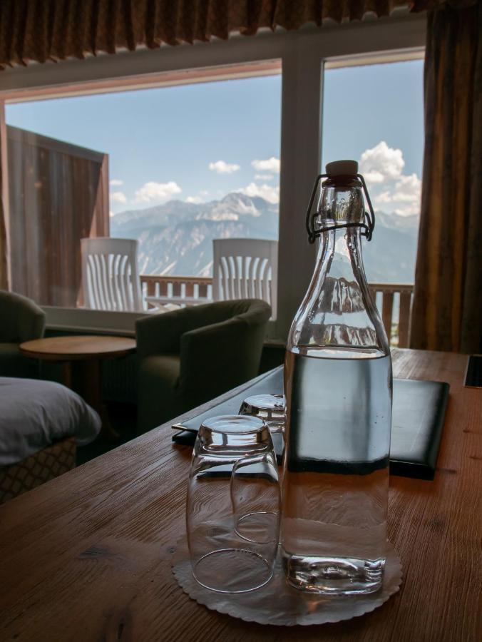 Hotel-Restaurant Le Mont Paisible, Crans-Montana Ngoại thất bức ảnh